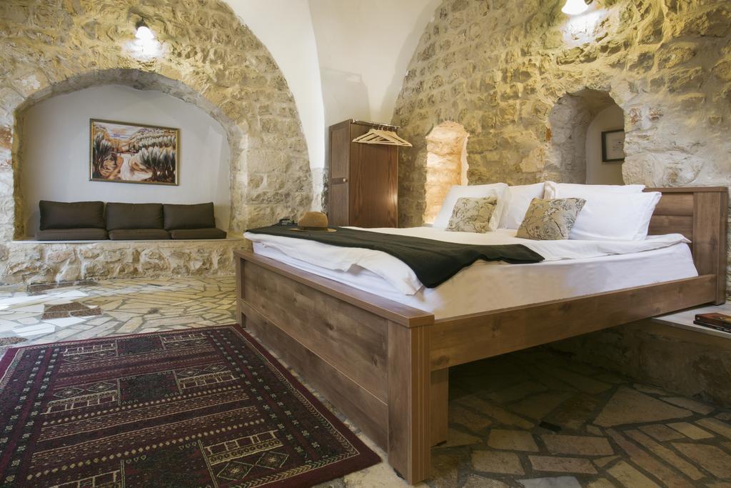 Avney Hahoshen Hotel Safad Eksteriør billede