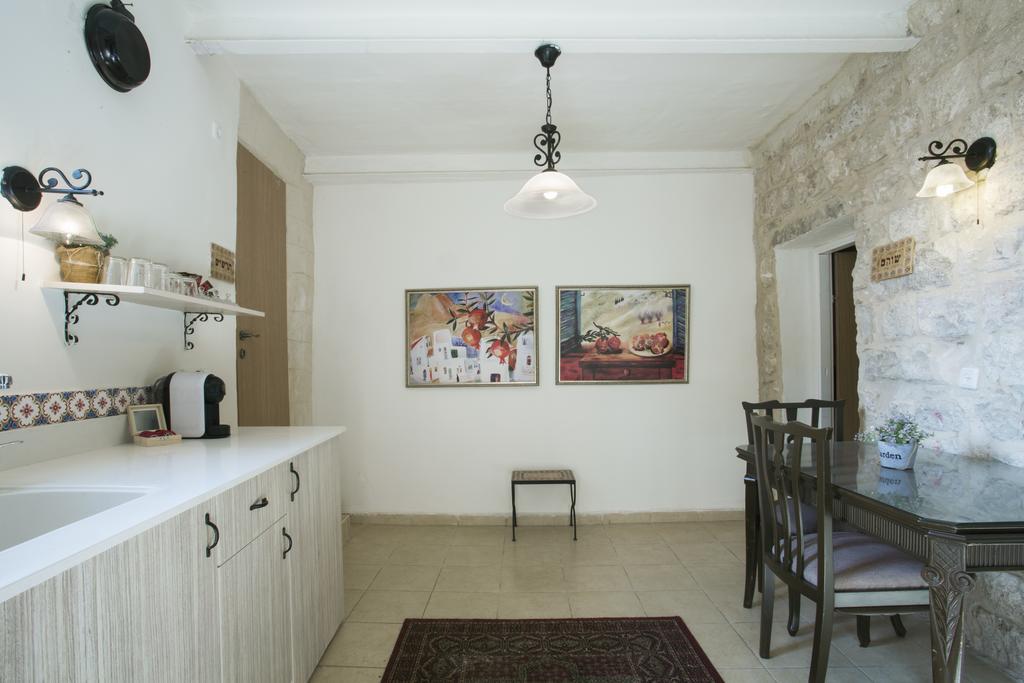 Avney Hahoshen Hotel Safad Eksteriør billede